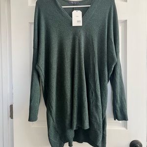 NWT KLD Ribbed V Neck Sweater - Dark Green
